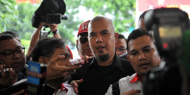 Jadi Tersangka, Polisi Diminta Tahan Ahmad Dhani