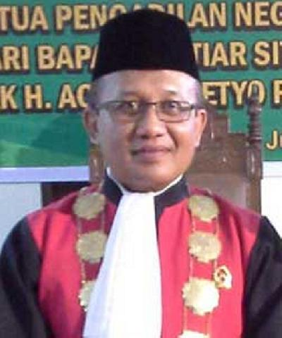 Jokowi Pilih Mantan Ketua PN Pekanbaru jadi Sekretaris MA