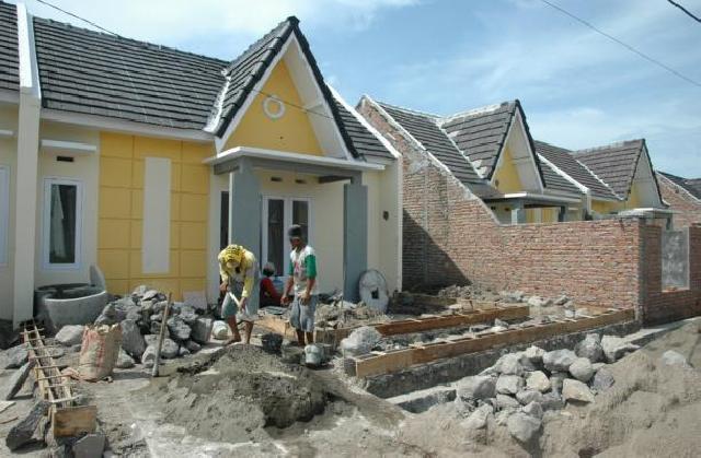 Warga Jalan Swakarya Protes Pembangunan Perumahan