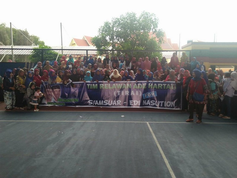 Tim Relawan Ade Hartati Deklarasikan Dukungan Pilgubri Untuk Pasangan Syamsuar - Edy Natar