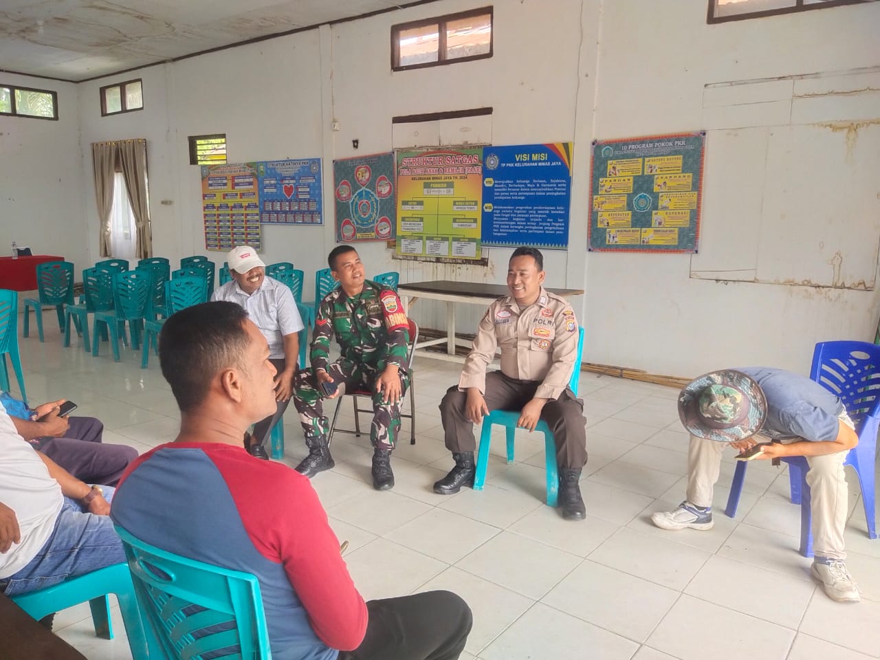 Polsek Minas Intensifkan Sambang Warga untuk Jaga Kamtibmas Jelang Pilkada 2024