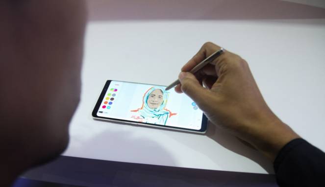 Smartphone Premium Diprediksi Merajai Pasar Ponsel