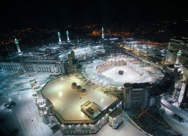 1.560 Masjid Akan Dibuka di Makkah pada Minggu Subuh, Termasuk Masjidilharam