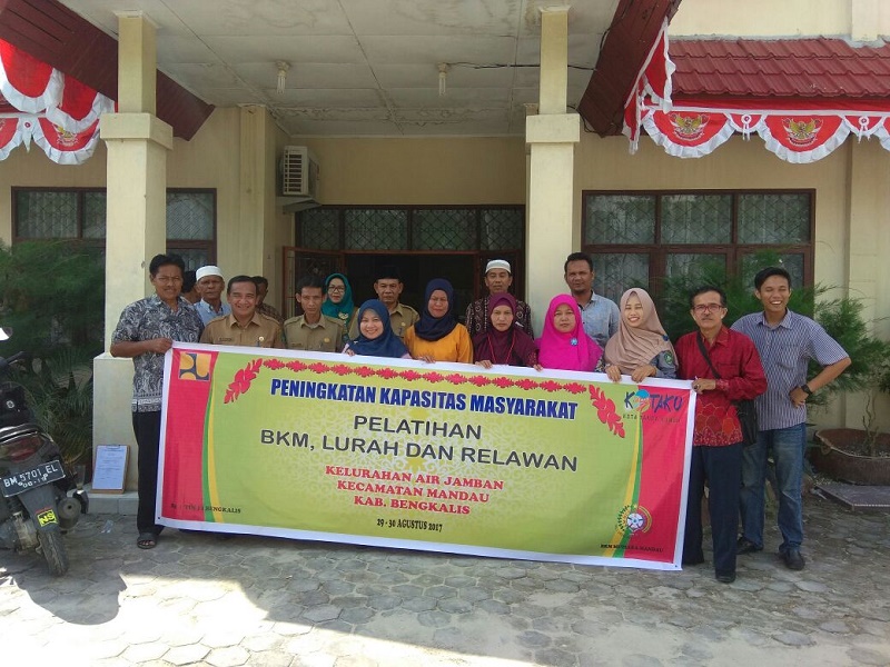 Tim 14 Lakukan Pelatihan Program Kotaku Di Air Jamban