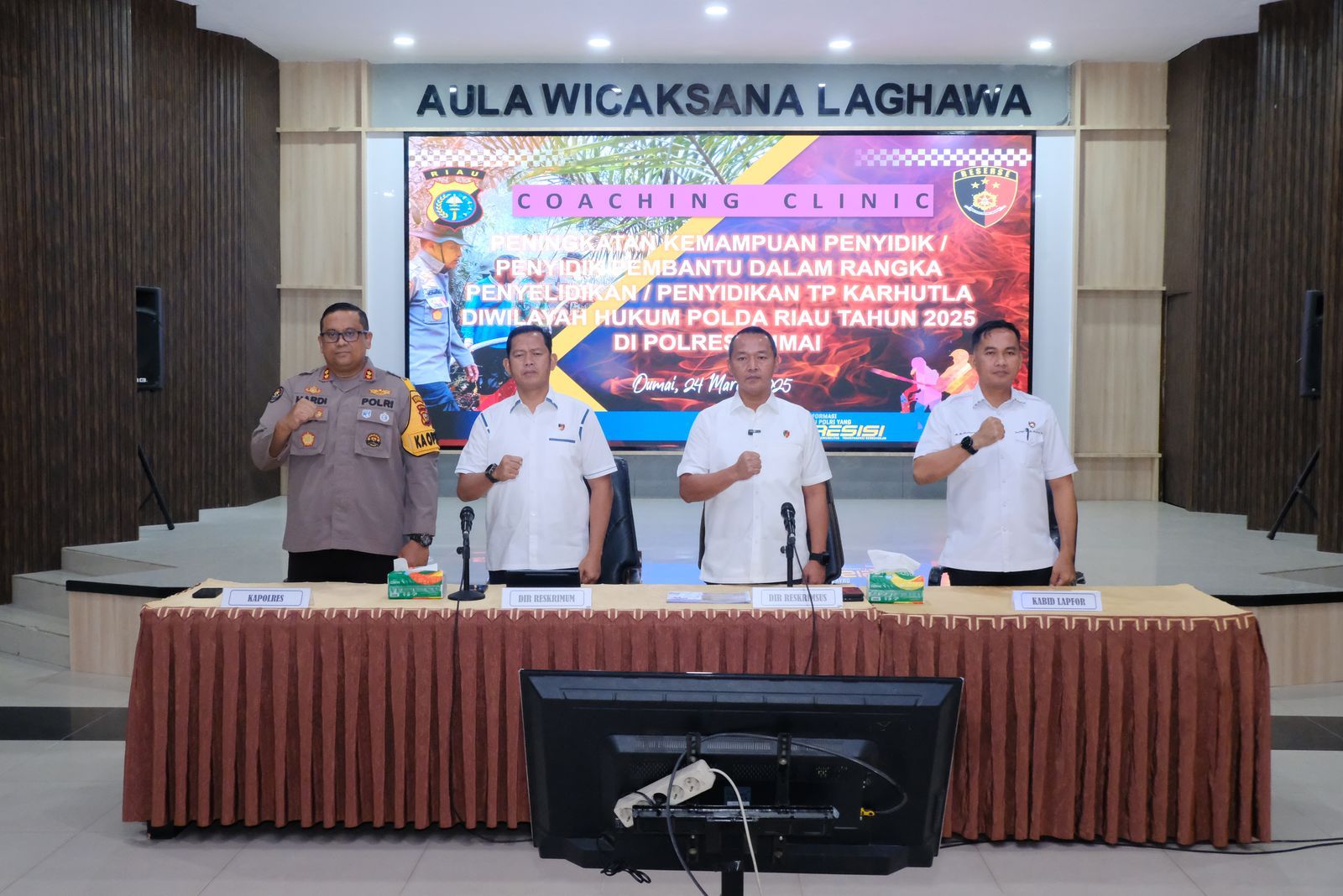 Polda Riau Gelar Coaching Clinic untuk Perkuat Penegakan Hukum Karhutla