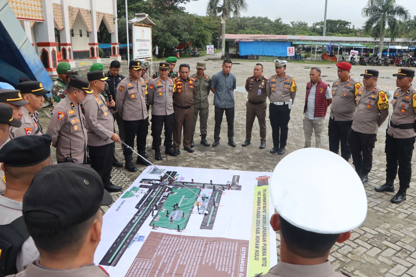 Apel Persiapan Pengamanan Kampanye Akbar Paslon Nomor 03 di Rokan Hulu Berlangsung Lancar