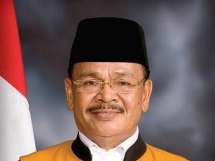 Tak Pakai Disemayamkan, Jenazah Hakim Agung MD Pasaribu Langsung Dimakamkan