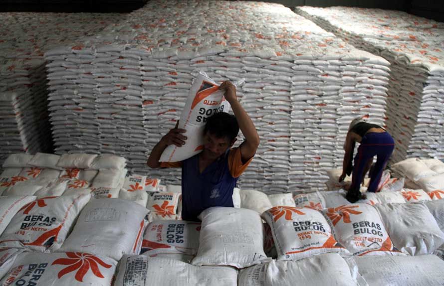 Padahal Klaim Swasembada, Tapi Pemerintah Kok Kembali Impor Beras 1 Juta Ton