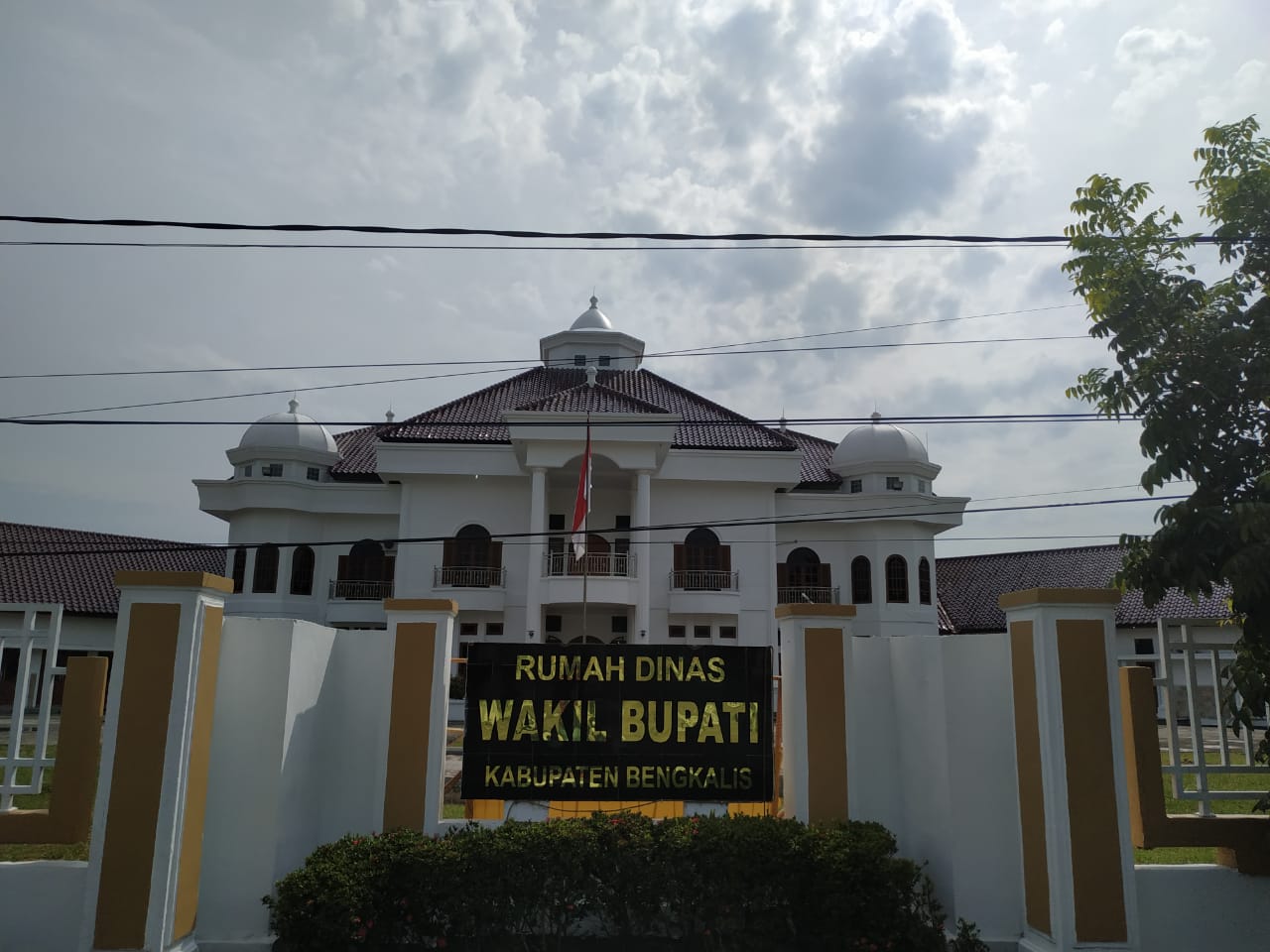 DPO, PLT Bupati Bengkalis Dua Hari Tak Pulang Ke Rumah Dinas