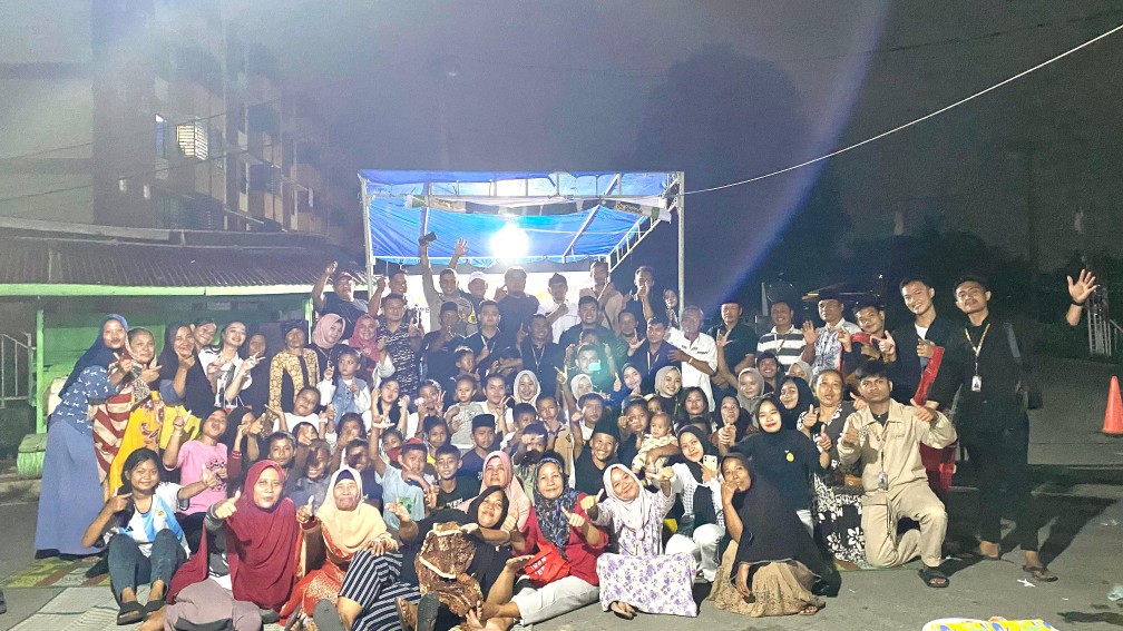 Perpisahan Penuh Cinta, Warga RW 09 Dukung KKN UMRI Kelompok 13 Raih KKN Awards 2025