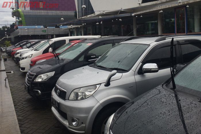 Jual Beli Mobil Bekas Tak Bisa Andalkan Cara Online