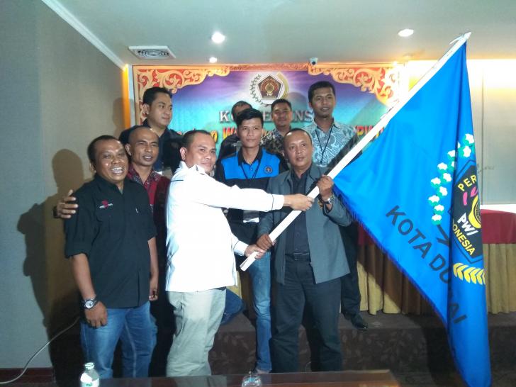 PWI Provinsi Dinilai Berpihak, Jon Viker: Konferkot PWI Dumai Tidak Sah