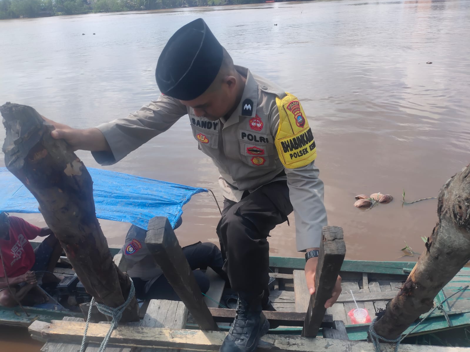 Polsek Keritang Ingatkan Masyarakat Gunakan Hak Suara pada Pemilu 2024