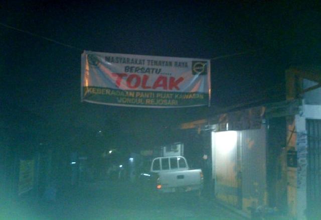 Disegel Masyarakat, Prostitusi di Perumahan Jondul Sudah Bubar