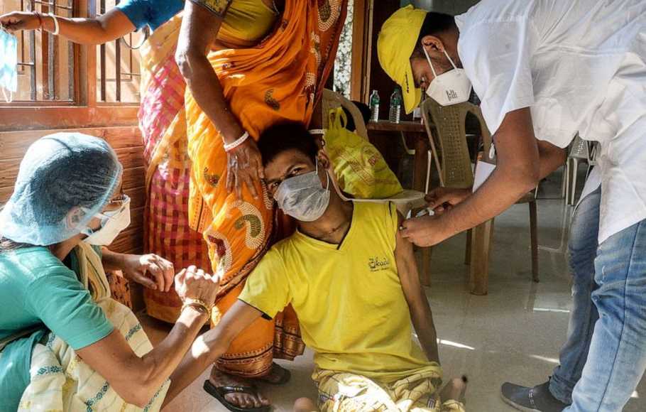 Duh! Tertipu Vaksin Covid-19 Palsu, 2.000 Warga India Cuma Disuntik Air Garam