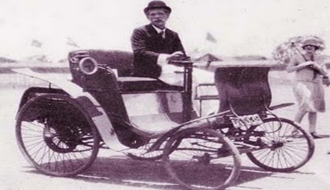Siapa Orang Indonesia Pertama yang Memiliki Mobil?