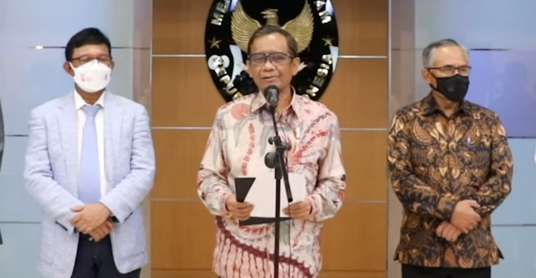 Menko Polhukam: Korban Pinjol Ilegal Nggak Usah Bayar Utangnya