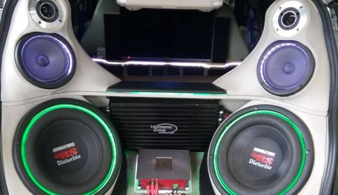 Mitsubishi: yang Salah Bukan Tape Mobil, Tapi Pengendara