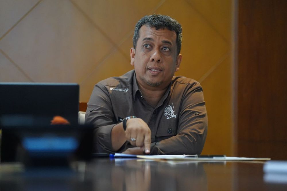 Usai Pencopotan Ade, Dispar Riau Dipimpin Roni Rakhmat