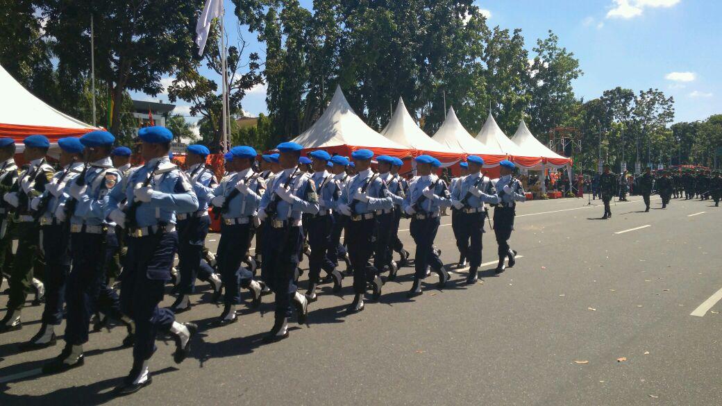 Meriahnya Perayaan HUT ke-72 TNI di Pekanbaru