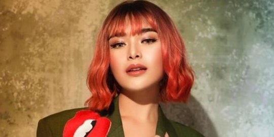 Potret Amanda Manopo Hanya Gunakan Bantal Tuai Komentar Netizen