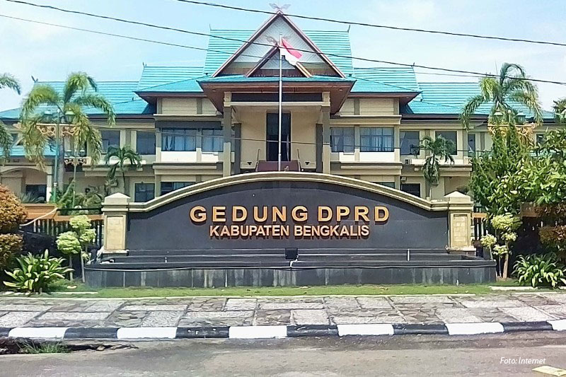 Penyebab 36 Anggota DPRD Bengkalis Ajukan Mosi Tidak Percaya kepada Ketua dan Wakil Ketua