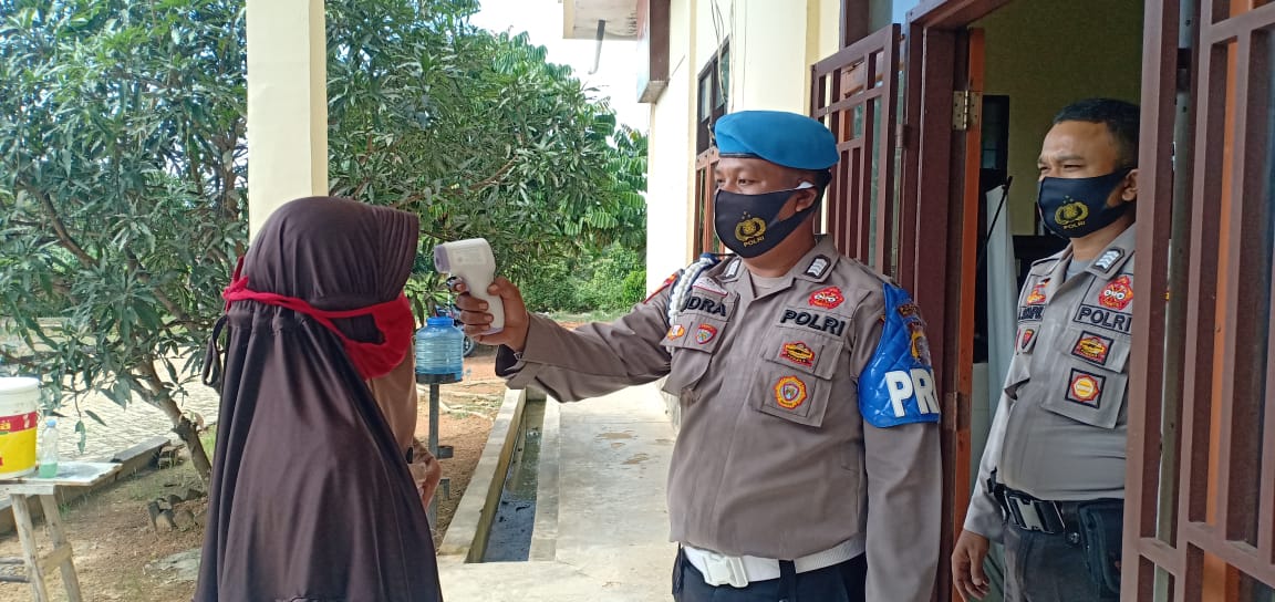 Polsek Pangkalan Lesung Perketat Pengawasan Protokol Kesehatan, Setiap Pengunjung Diperiksa