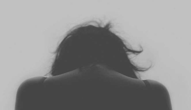 Waspada Rambut Rontok, Gejala Awal Penyakit Lupus