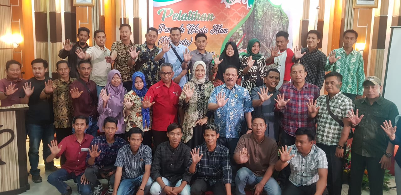 Disparporabud Inhil Gelar Pelatihan Tata Kelola Destinasi Pariwisata dan Pemandu Wisata Alam