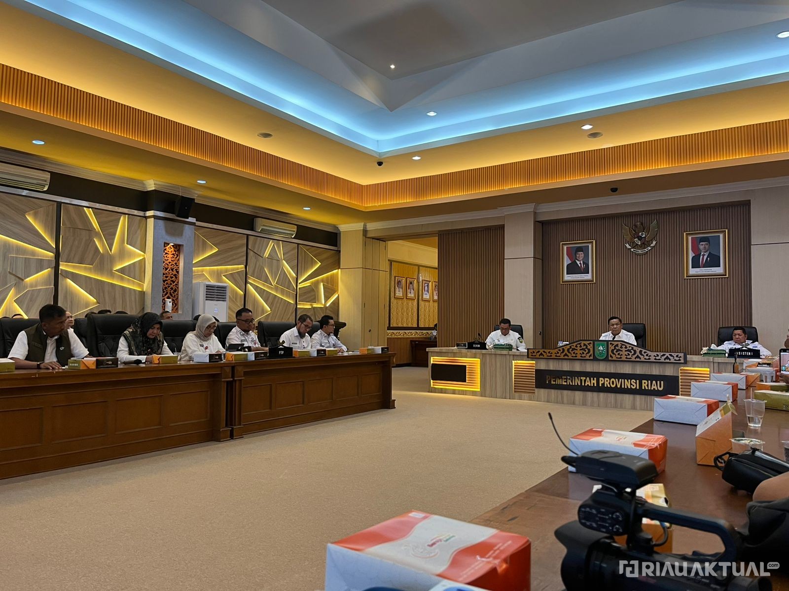 Pemprov Riau Tak Diikutsertakan Saat Perpanjangan Kontrak Aryaduta, Ida Yulita Terancam Dicopot