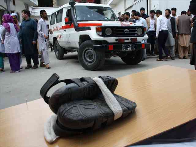 Bom Bunuh Diri Meledak di Kantor Kementerian Desa, 12 Staf Tewas