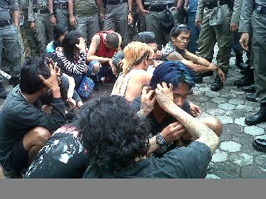 Sedang Tidur, 21 Anak Punk Diamankan Satpol PP