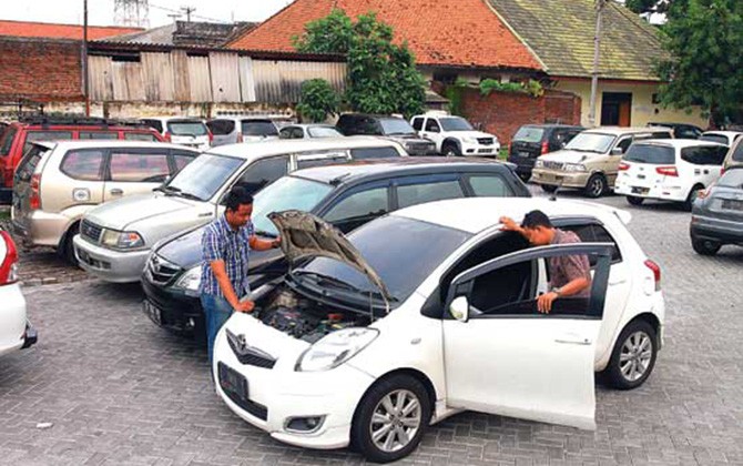 Tak Sampai Rp 150 Juta, Anda Bisa Punya Mobil Bertransmisi CVT