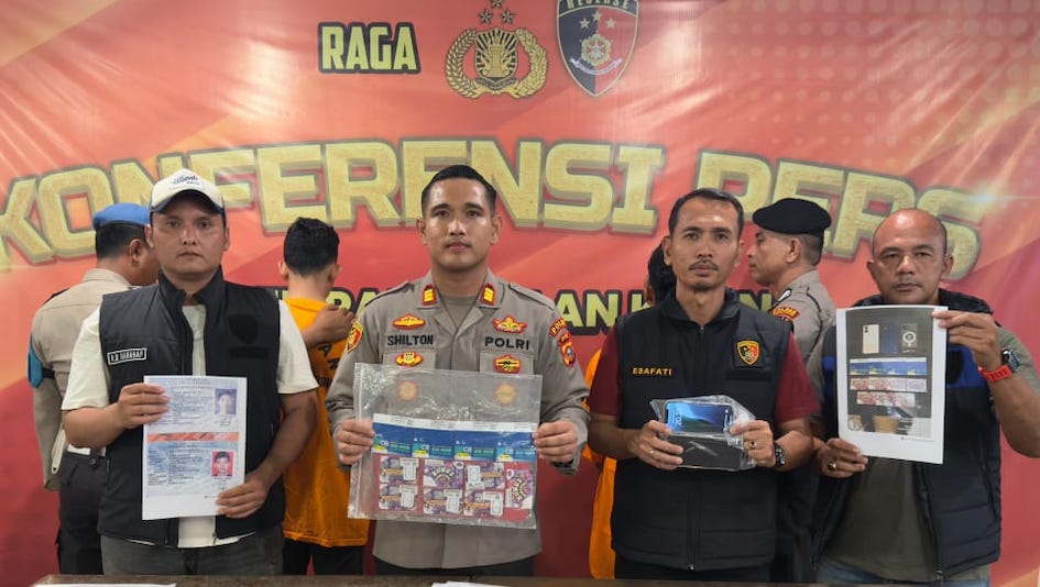 Gunakan Data Nasabah untuk Registrasi Kartu Perdana, Dua Pria di Pelalawan Diciduk Polisi