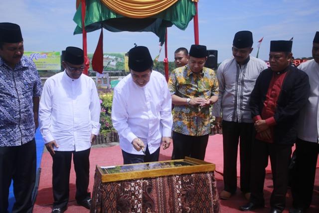 Bupati Letakan Batu Pertama Pembangunan Ponpes Al Hidayah Walhasanah