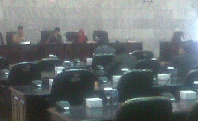 Paripurna LPPD Inhu Tahun 2015 Minim Kehadiran pejabat Eselon II