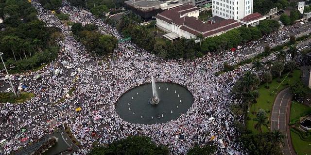 Pemerintah Klaim Demo Ahok Tak Bikin WNA Kabur Dari Indonesia