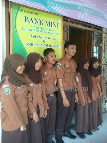 Bank Mini di SMK Farmasi Ikasari