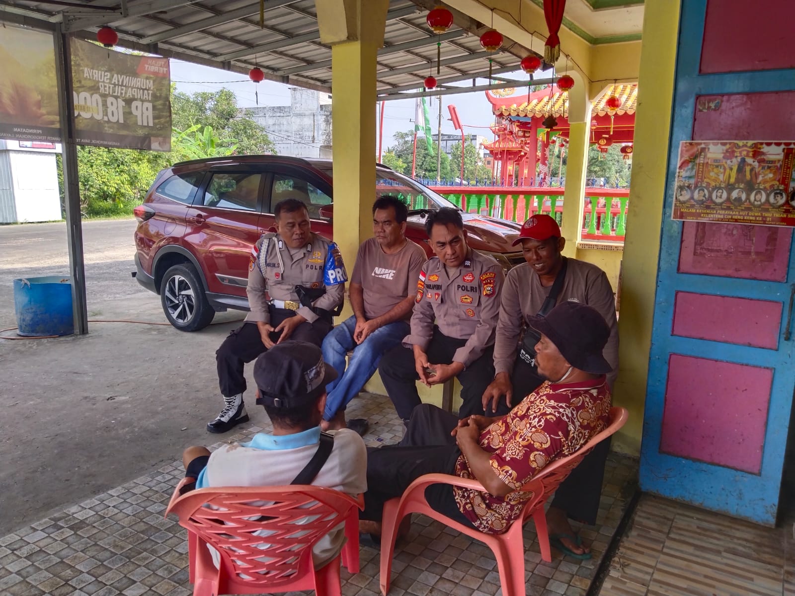 Polsek Rupat Utara Gelar Patroli dan Diskusi Kamtibmas, Wujudkan Pilkada Damai 2024