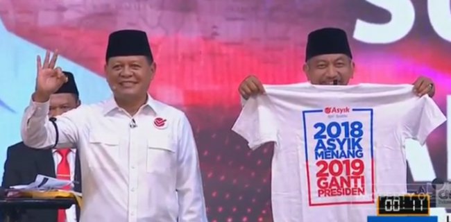 Aksi Kaus Sudrajat-Syaikhu Berpotensi Raup Suara Swing Voters