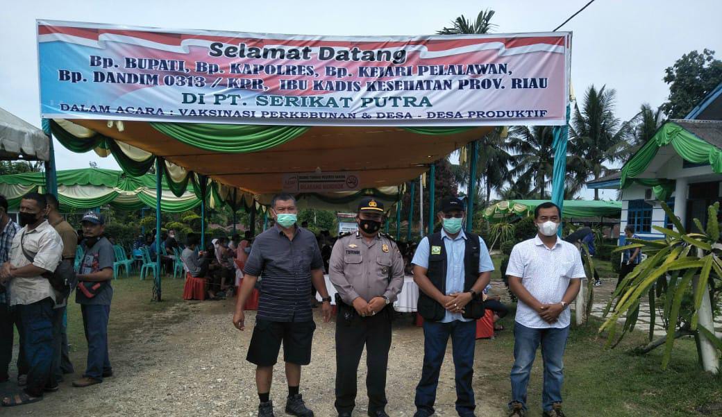 Polsek Bunut Monitoring Pelaksanaan Vaksinasi di PT Serikat Putra