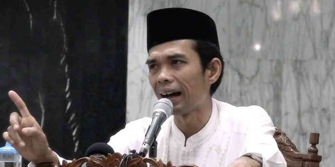 Nasihat Ustad Somad untuk Memuliakan Ibu