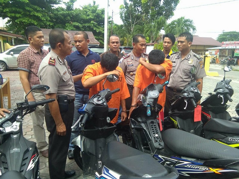 Lima Orang Pelaku Curanmor Berhasil Dibekuk Polsek Bukit Raya, 6 Unit Sepeda Motor Berhasil Disita