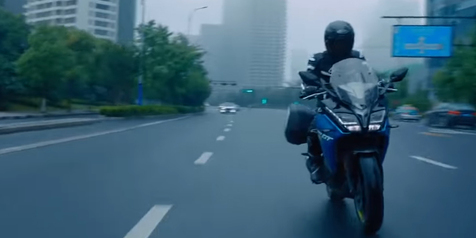 Pabrikan China Makin Menggeliat, Kini Rilis Motor Touring 400cc