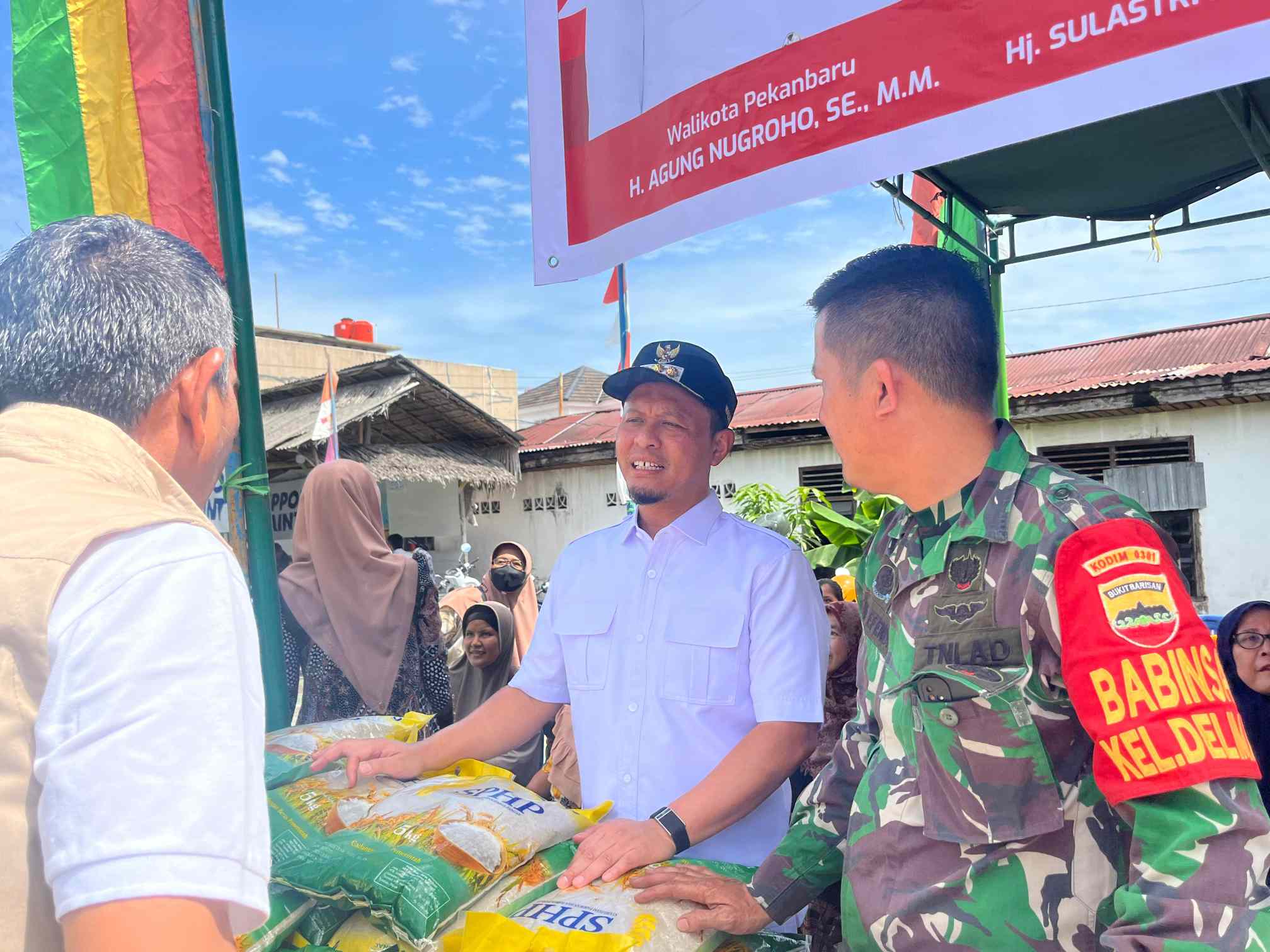 Serentak Digelar di 15 Kecamatan, Wako Agung Pantau Langsung GPM di Tuah Madani