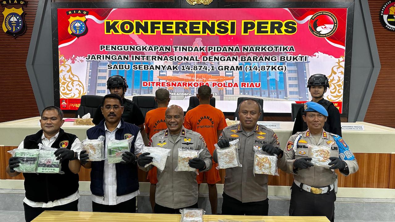 Polda Riau Amankan 14,87 Kg Sabu, Dua Kurir Ditangkap di Kampar