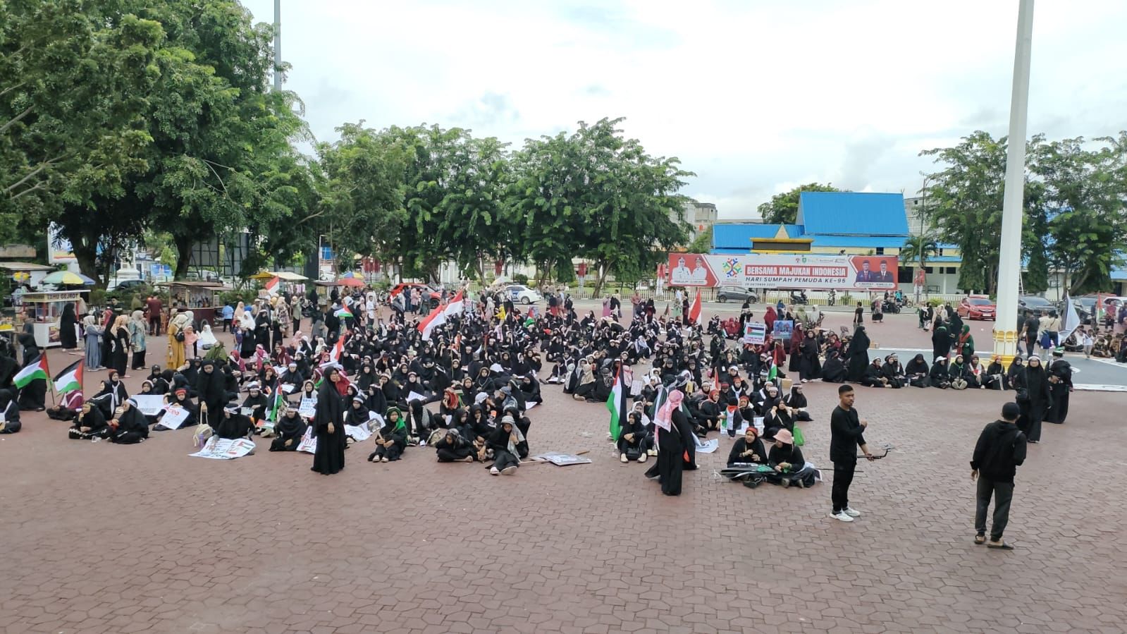 Santri Dan Guru Pesantren Bequranic Gelar Aksi Solidaritas Bela Palestina
