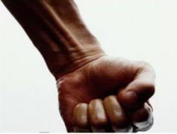 Tak Paham Bahasa Inggris, Warga Dipukul Bule Australia