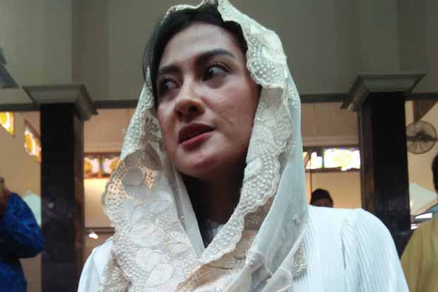 Devi Jadi Mualaf Karena Islam Menerima Perbedaan