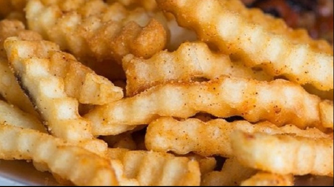 Sering Konsumsi Makanan Asin Bikin Otak Jadi Lemot